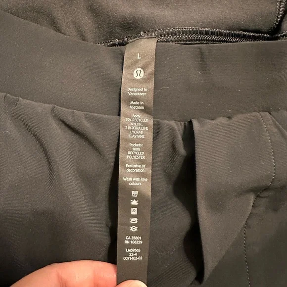 Lululemon Men’s Joggers – Size L – Black – Brand New, Never Worn - Picture 2 of 3